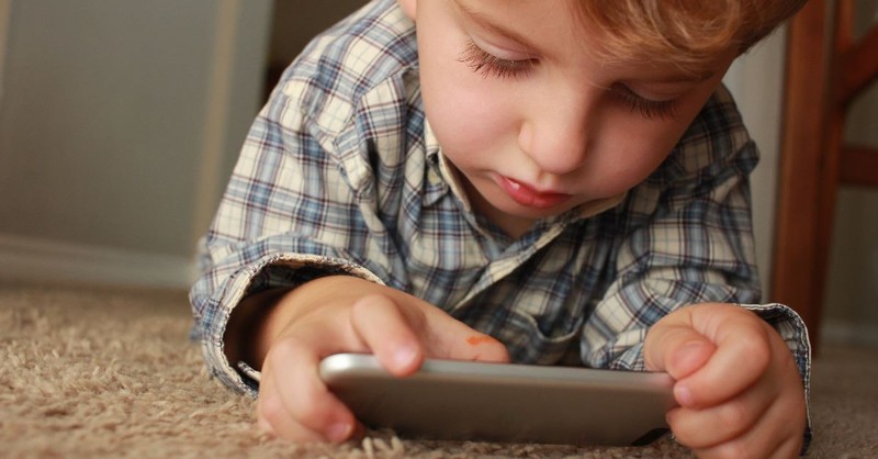 Before Your Kids Get a Smartphone: A Question to Ask