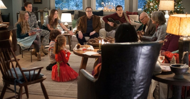 <i>Love the Coopers</i> Can't Compete with Superior Holiday Home Viewing Options
