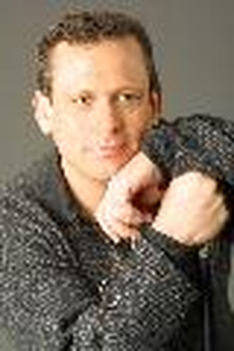 Willie Aames' New Video Series Truly a Family Affair