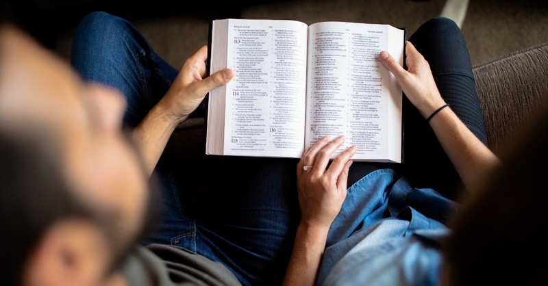 4 Books to Strengthen Your Marriage
