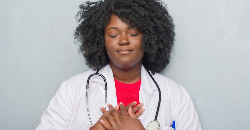 5 Encouraging Prayers for Healthcare Workers