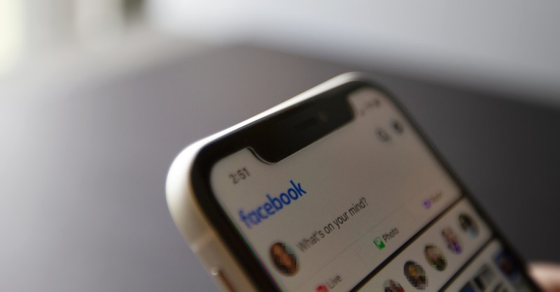 5 Ways Facebook May Be Harming Your Christian Life