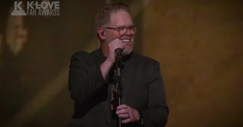 'I Can Only Imagine' - MercyMe And Trace Adkins