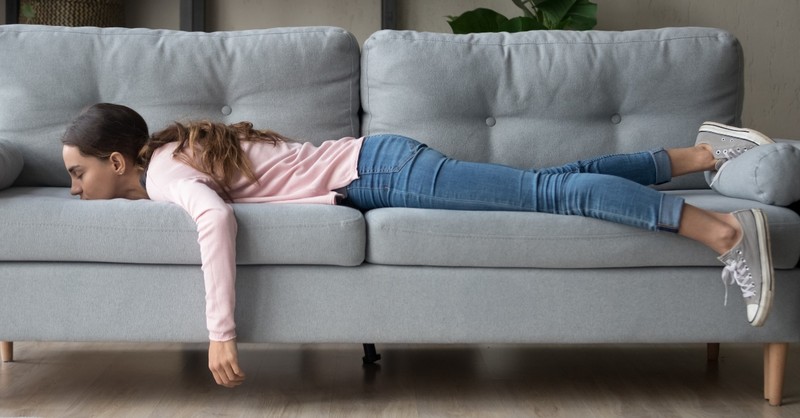 The Easy Way To Rest When You’re Exhausted - Encouragement for Today - April 6, 2022