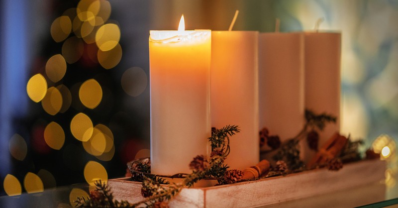 What Are The 4 Symbols Of The Advent Wreath