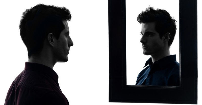 man looking in mirror, what does the bible say about narcissists