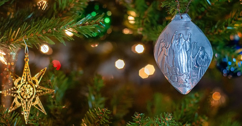 Christmas Ornaments, How the star of Bethlehem is helping to spread the Gospel in Russia