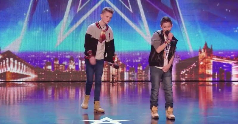 2 Boys Sing Anti-Bullying Duet and Simon Hits the Golden Buzzer