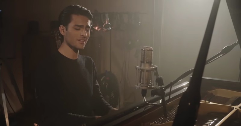 Matteo Bocelli Sings Acoustic 'Can You Feel Love Tonight' From The Lion King