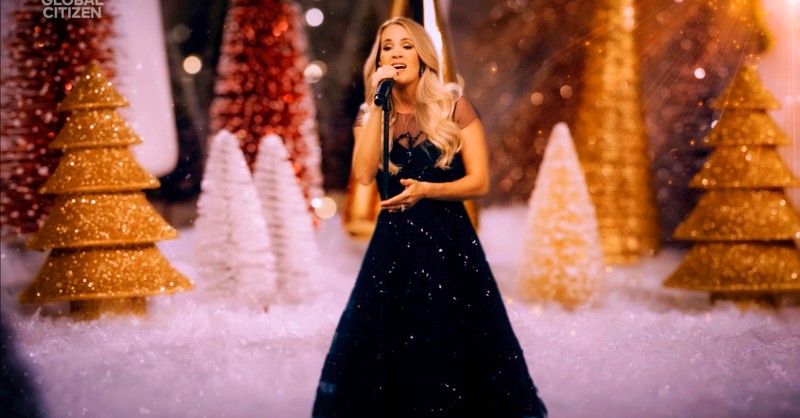 Carrie Underwood Sings 'O Come All Ye Faithful' Christmas Hymn 