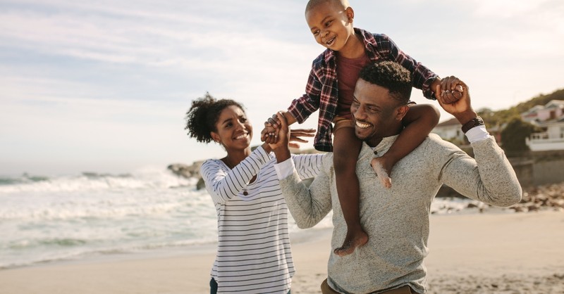 5 Ways to Encourage Your Husband as a Dad