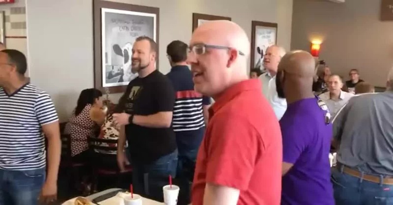 4 Men Start Gospel Flash Mob At Chick-Fil-A