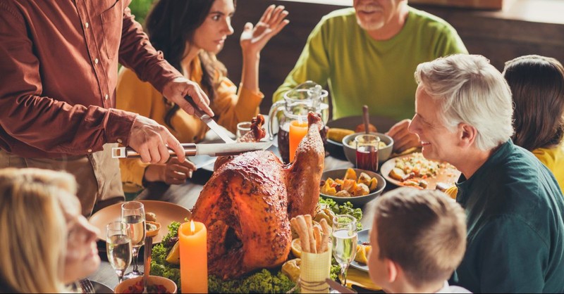 What Conversations Should Families Avoid at Thanksgiving?