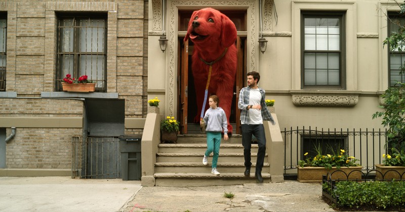 4 Things Parents Should Know about <em>Clifford the Big Red Dog</em>