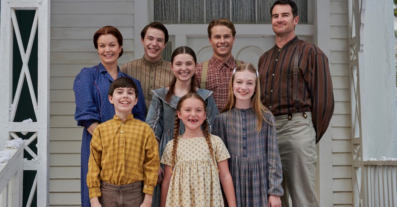 3 Things to Know about <em>The Waltons: Homecoming</em>