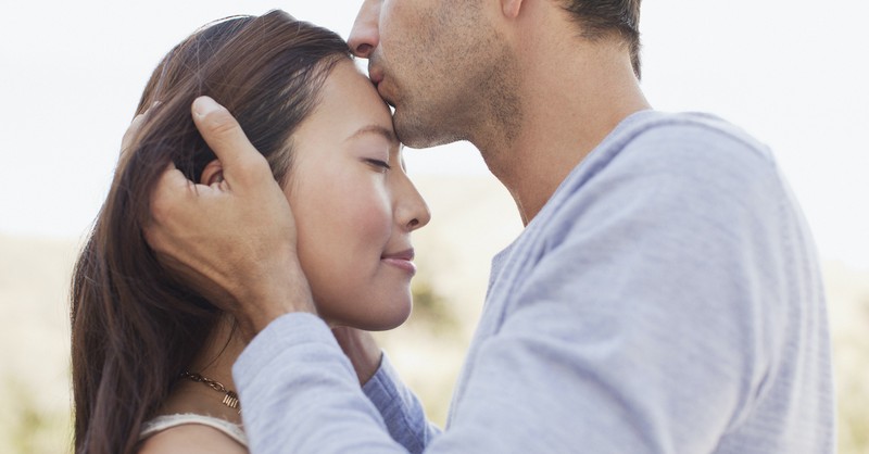 8 Words of Encouragement Your Wife Needs to Hear