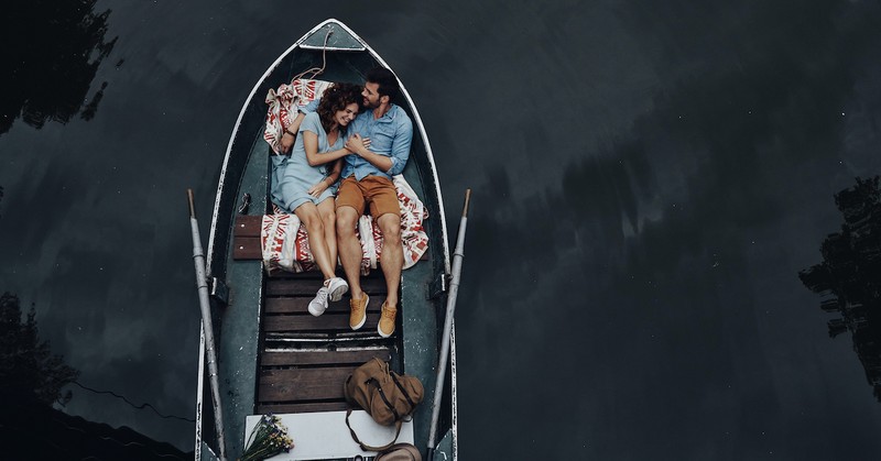 8 Ways to Set Emotional Boundaries in Dating