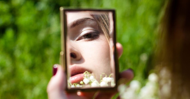 mirror reflection woman brazen altar looking glass