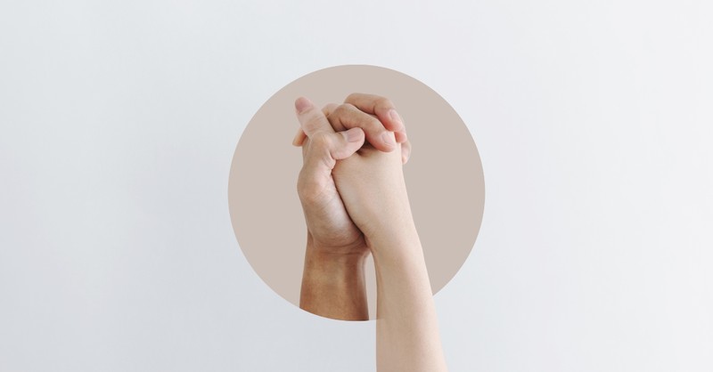 Young Female Hand Show Five Fingers Stock Photo - Download Image Now -  Number 5, Five Objects, Palm of Hand - iStock