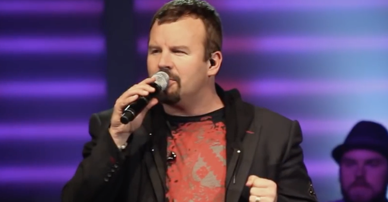 'Glorious Day (Living He Loved Me)' Casting Crowns Live
