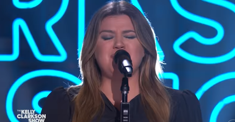 Kelly Clarkson Gives ABBA's 'Dancing Queen' A Chilling Makeover