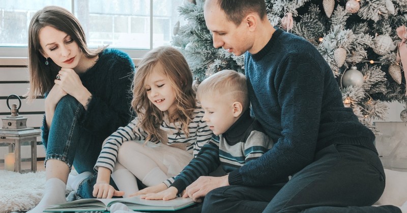 family reading christmas