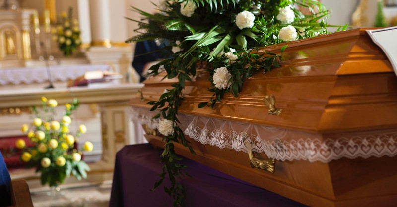 20 Comforting Bible Verses for Funerals