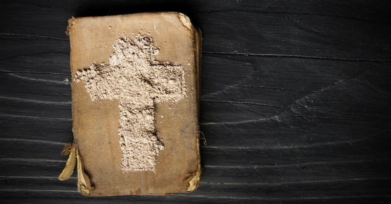 What Is the Significance of Sackcloth and Ashes in the Bible?