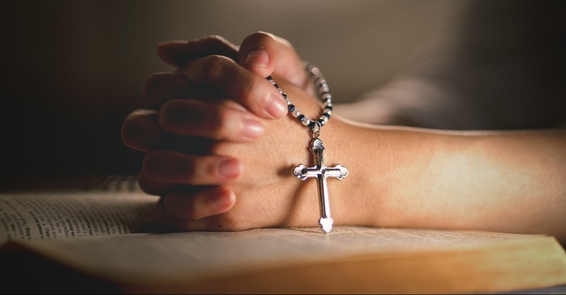 <b>2:</b> What Is the Significance of the Catholic Rosary?