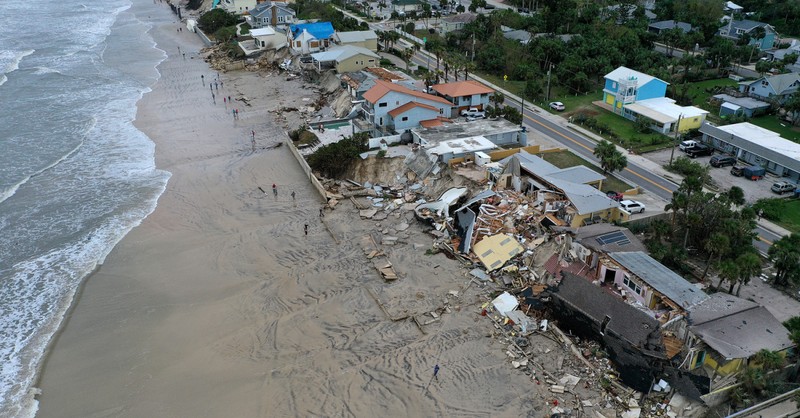Hurricane Nicole Makes Landfall in Florida, Kills at Least 5 - Milton 