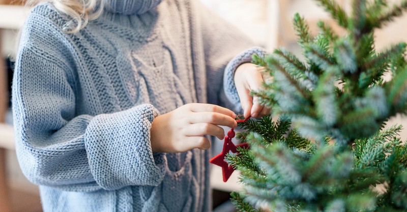 How to Stay Positive When You're Spending the Holidays Alone