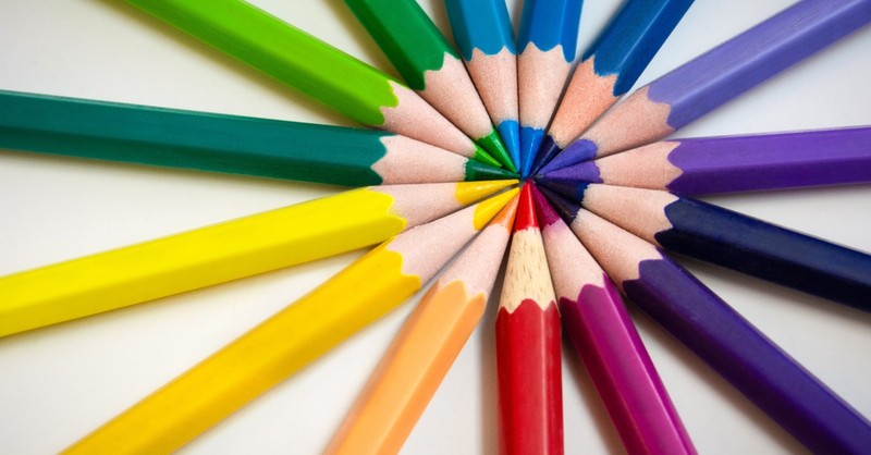 Colored pencils arranged in a circle