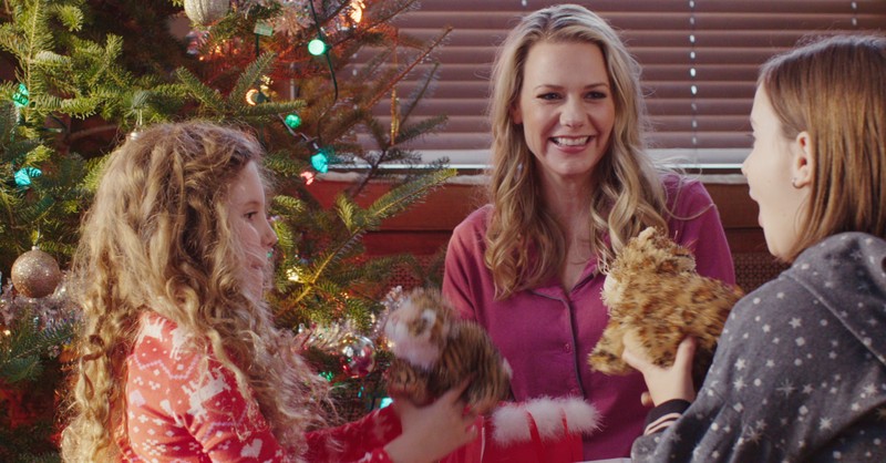 BEST STREAMING FAMILY MOVIES DECEMBER 2022 visual data 8