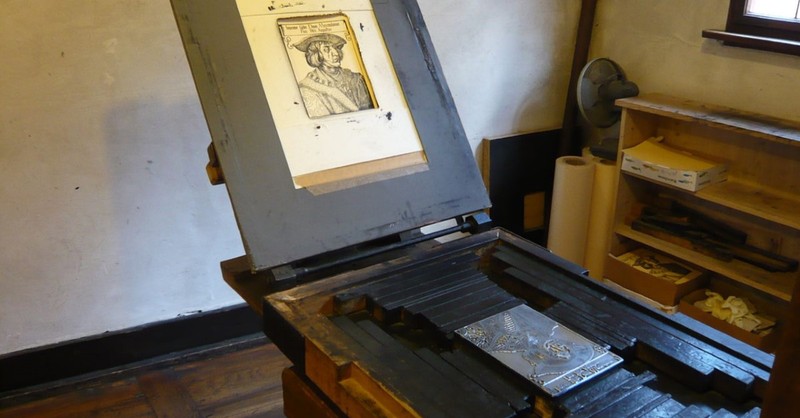 gutenberg press to illustrate martin luther and lutheran church