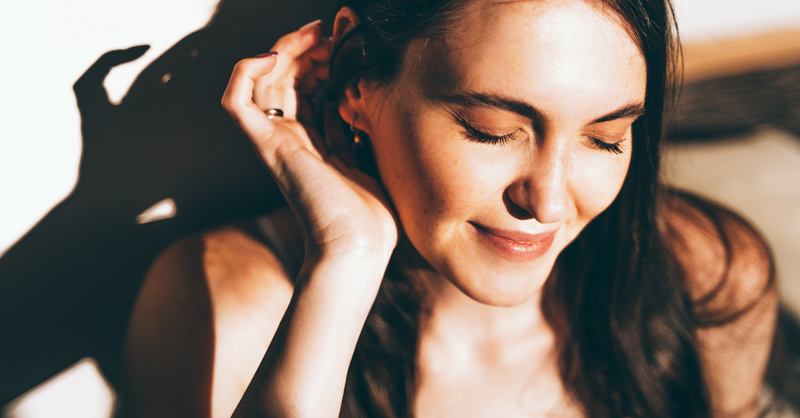 genuine smile candid portrait natural light