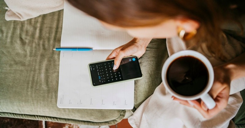 calendar phone dates plan planning new year coffee morning schedule