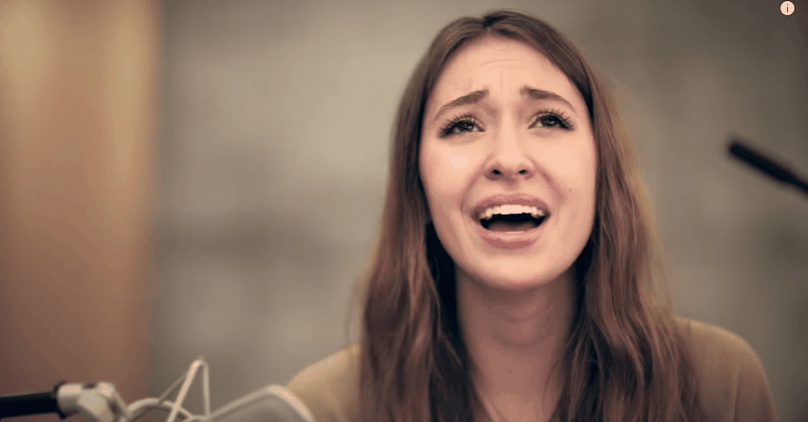 Lauren Daigle's Unique Performance of 'How Great Thou Art'