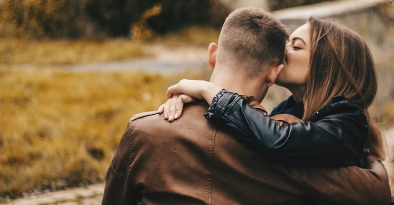 3 Signs the Person You Love Is an Idol