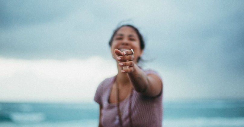 How to Reach Out to the Singles Who Feel Like Outcasts