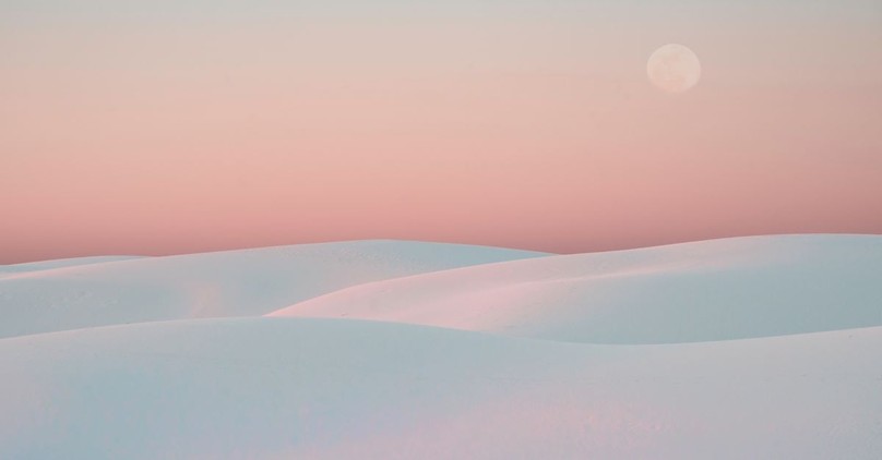 Women of the Bible: 10 Examples of Strength and Grace