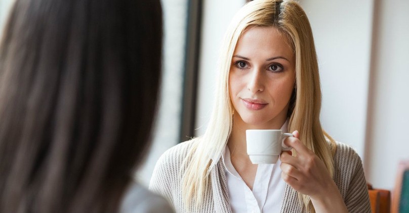 4 Warning Signs You're in an Unhealthy Friendship