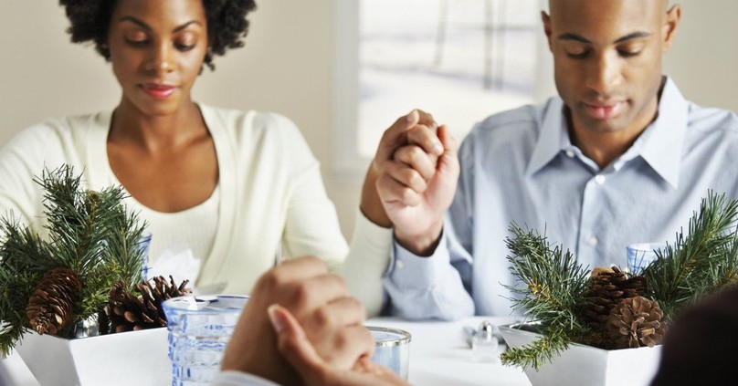 15 Christmas Prayers to Focus Your Heart on Jesus