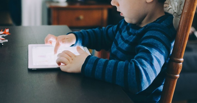 How Do I Keep My Kids Safe Online?