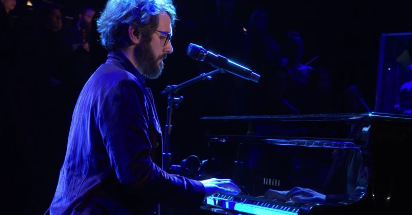 'Bridge Over Troubled Water' Josh Groban Performance