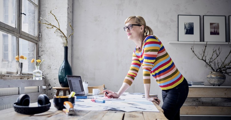 How to Live Intentionally in a Distracted World