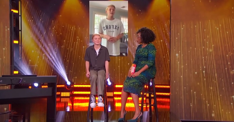  Jennifer Hudson Shares Beautiful Duet With 14-Year-Old Viral Teenager