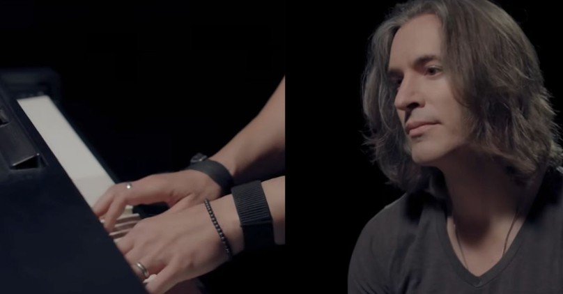 Bass Singer Performs Chilling 'The Sound of Silence' Cover