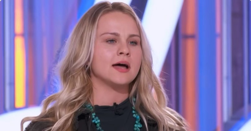 Mom Stuns with ‘Jesus, Take The Wheel’ as Her Son Falls Asleep in Carrie Underwood’s Arms