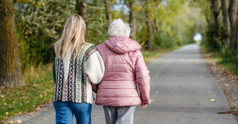 Finding Peace in Prayer: 5 Ways to Talk to God When You Miss Your Mom