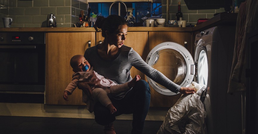  5 Bible Verses for the Mom Who Feels Like She's Falling Short